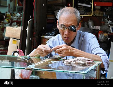 watch repair hong kong